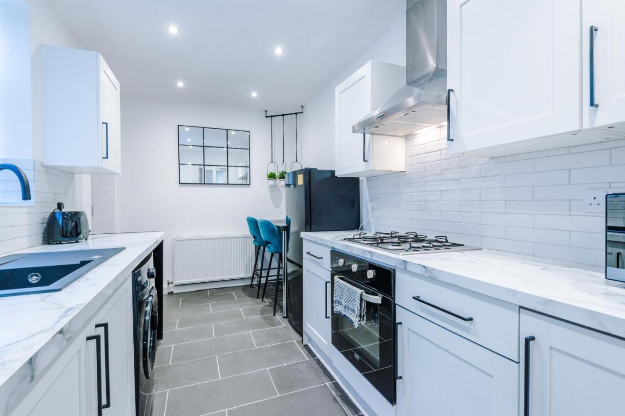 3 Bedroom House Manchester Hosted By Mcr Dens Esterno foto